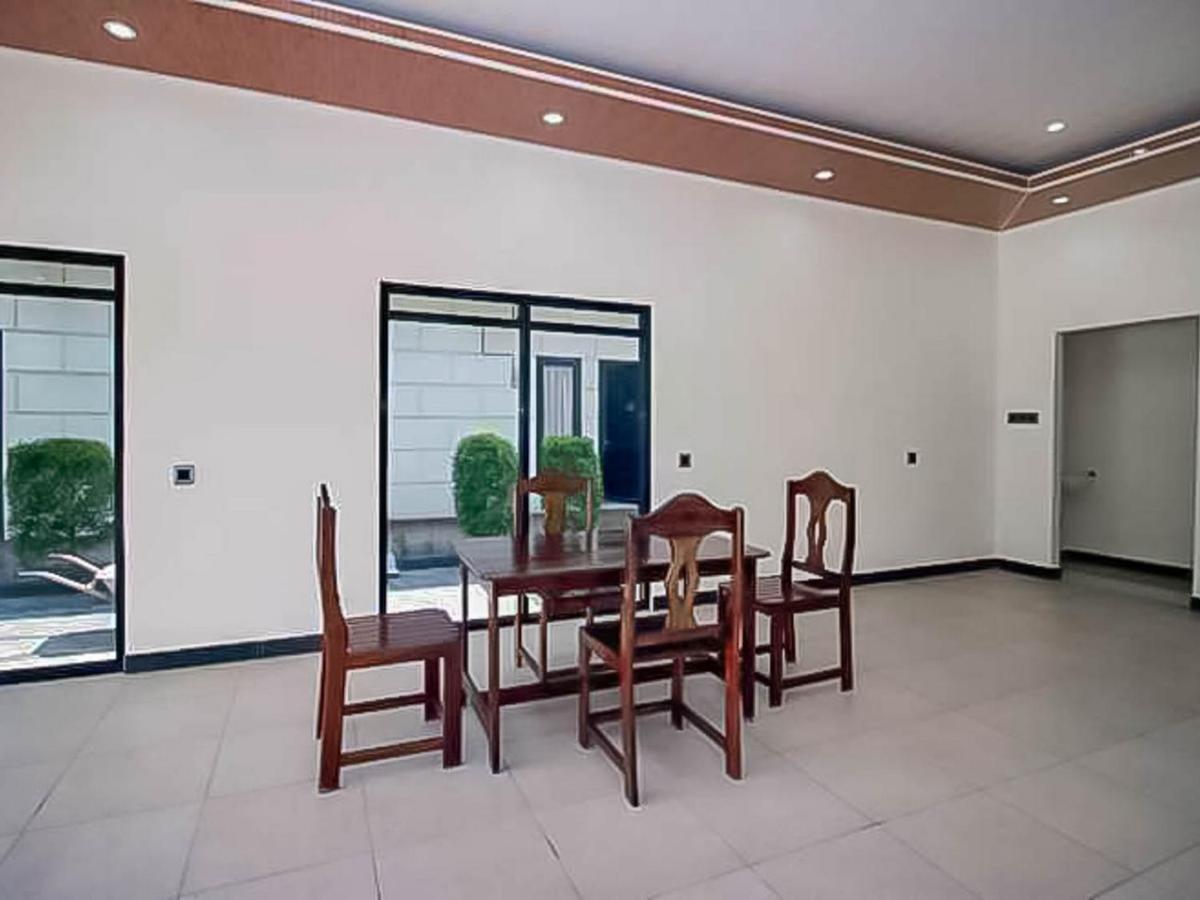 Reddoorz @ Wisma Pangrango بالانجكارايا المظهر الخارجي الصورة