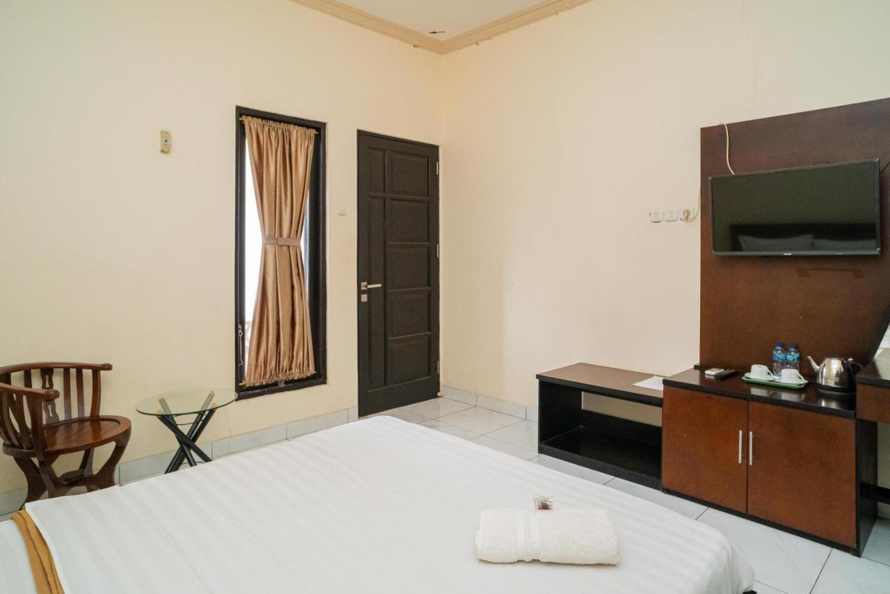 Reddoorz @ Wisma Pangrango بالانجكارايا المظهر الخارجي الصورة